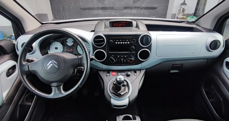 Citroen Berlingo cena 29999 przebieg: 135340, rok produkcji 2014 z Wojnicz małe 121
